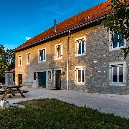 Appartamento Domaine De Malpas Villers-le-Lac Esterno foto
