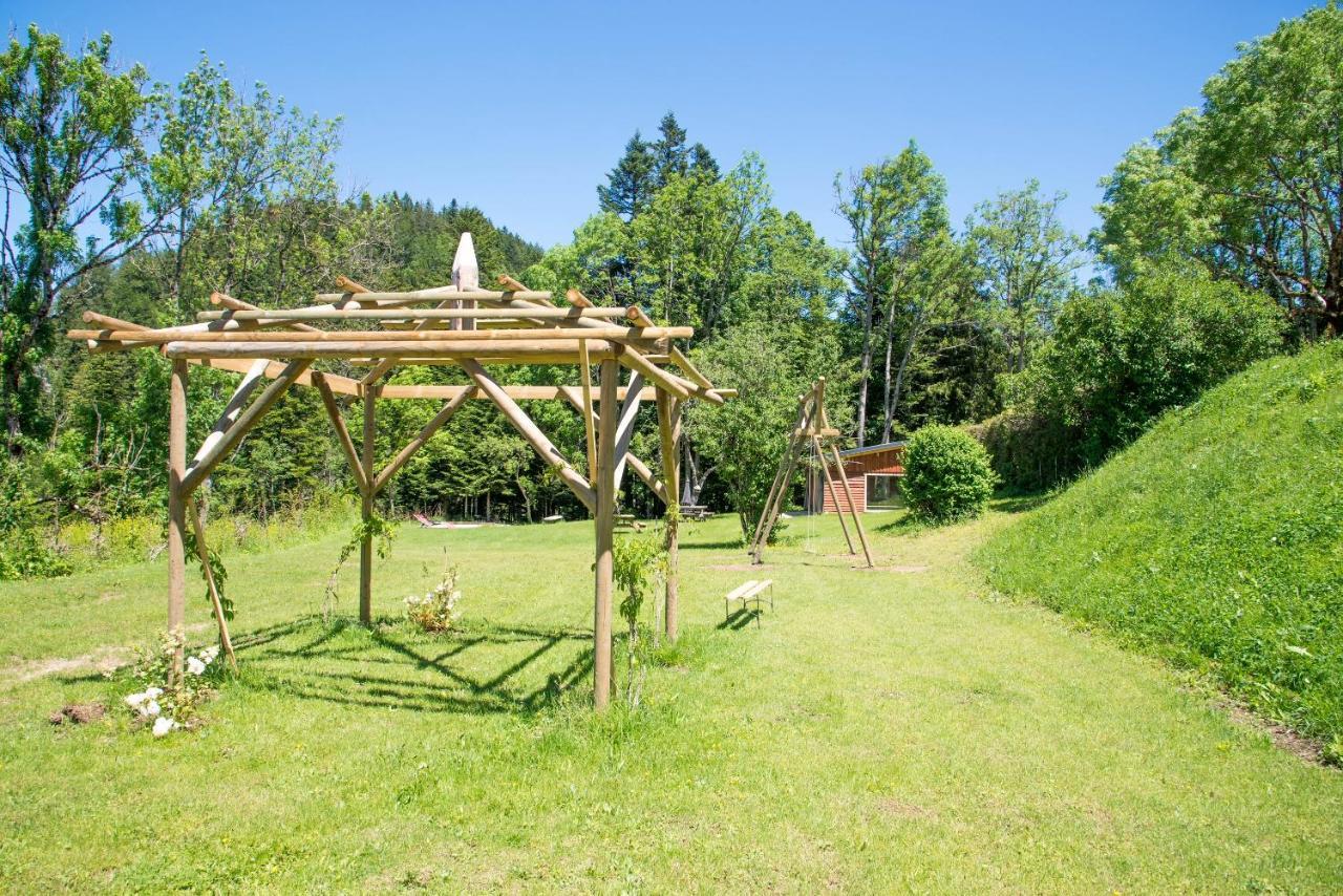 Appartamento Domaine De Malpas Villers-le-Lac Esterno foto