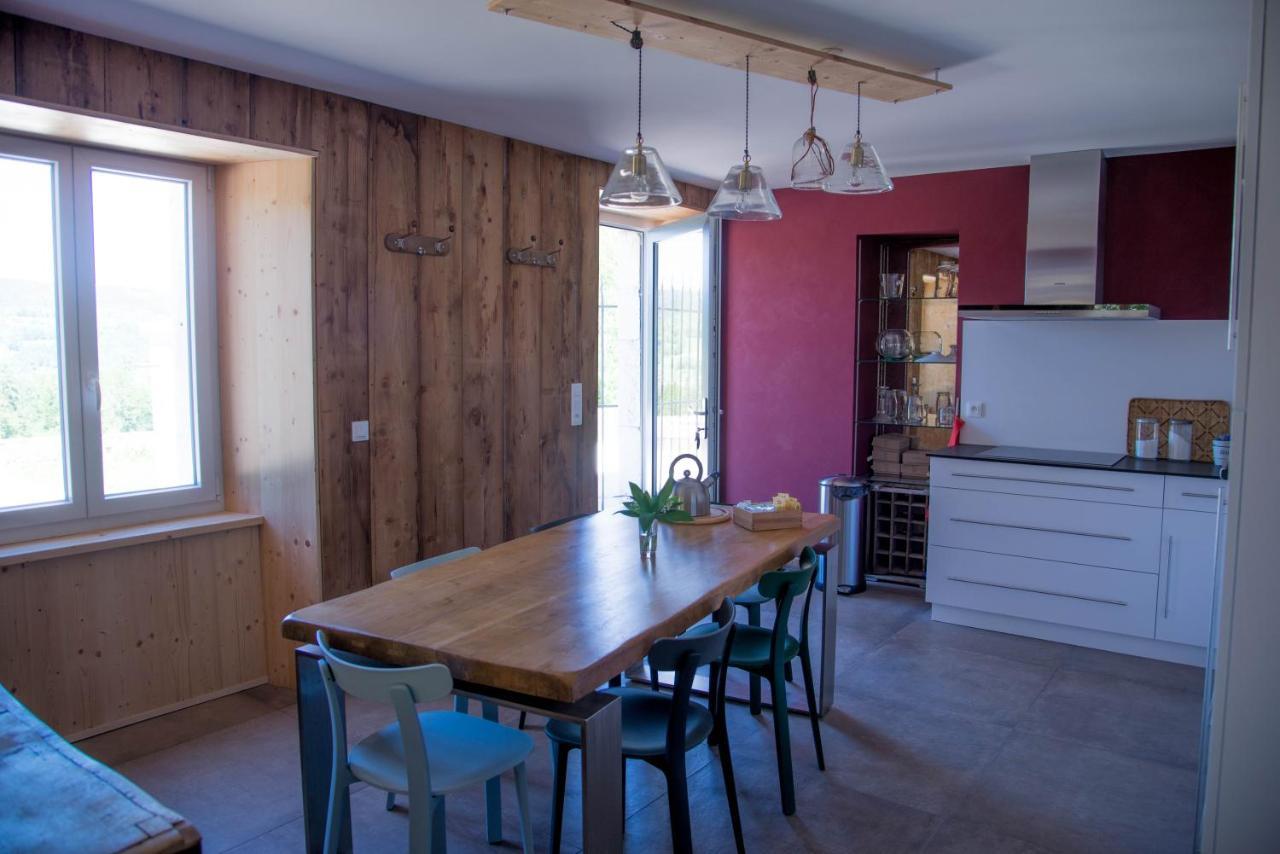 Appartamento Domaine De Malpas Villers-le-Lac Esterno foto